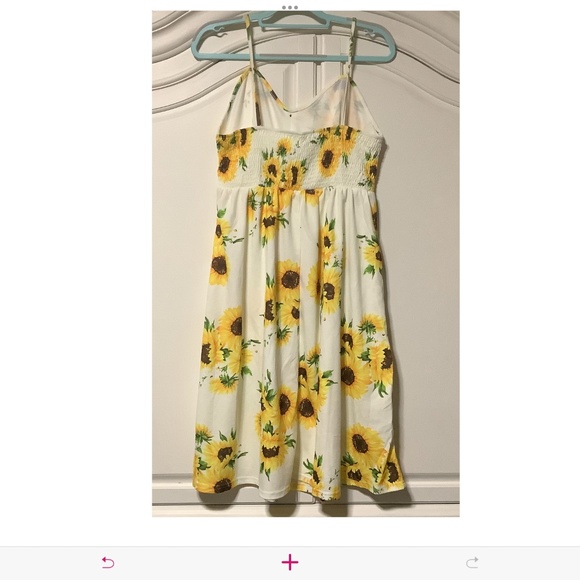 NEW ladies XXL spaghetti strap sunflower dress with pockets, elastic waist - Picture 2 of 3